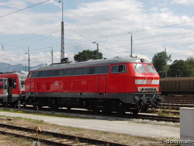 218 403-4.jpg