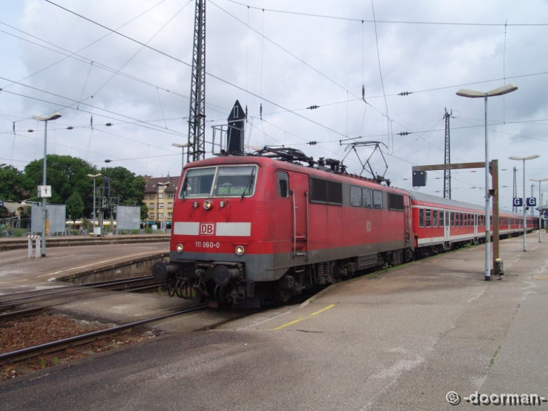 111 060-0.jpg