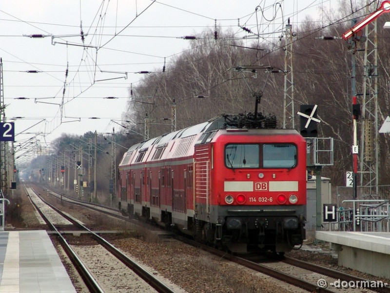 114 032-6.jpg