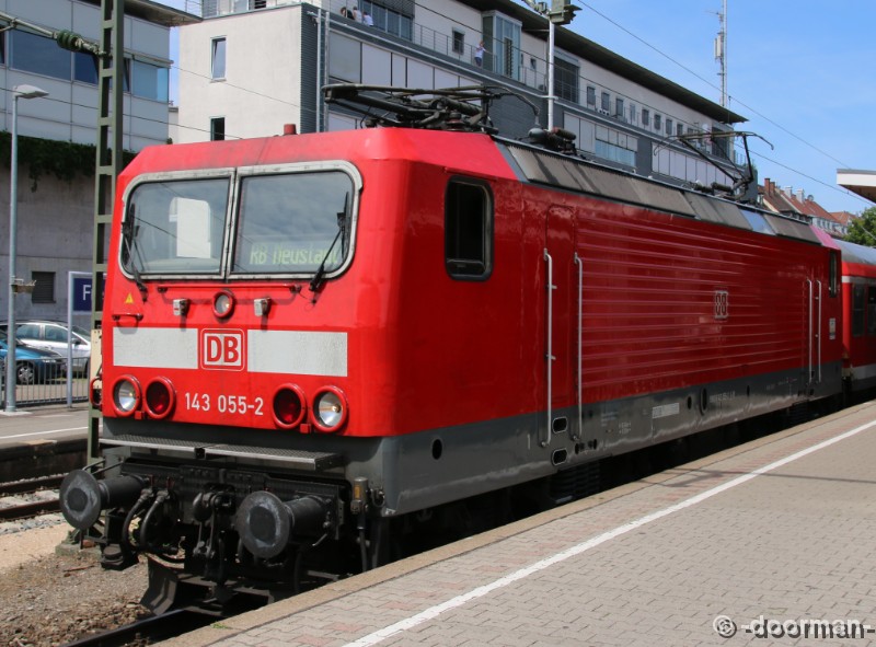 143 055-2.jpg