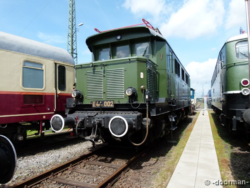 E44 002.JPG