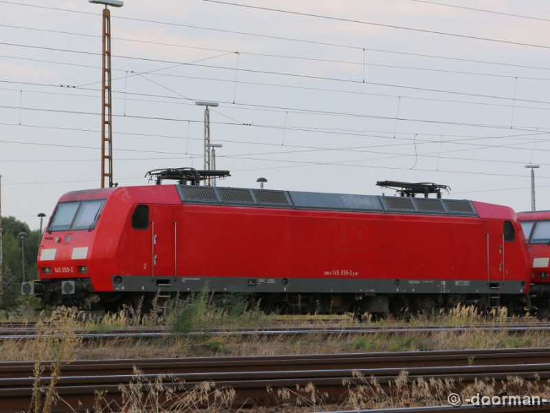 145 059-2.jpg