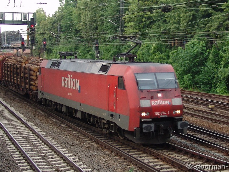 152 074-1.jpg