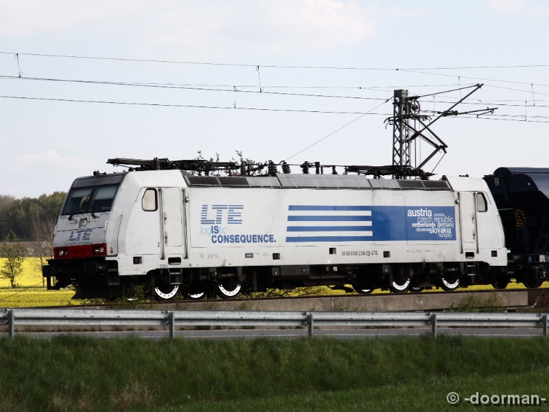 186 238-2.jpg