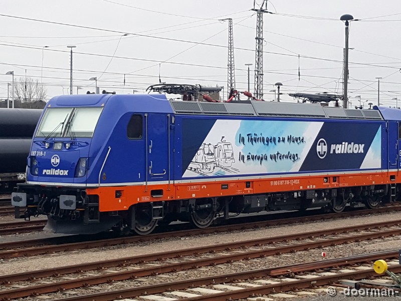 187 318-1.jpg - 187 318-1