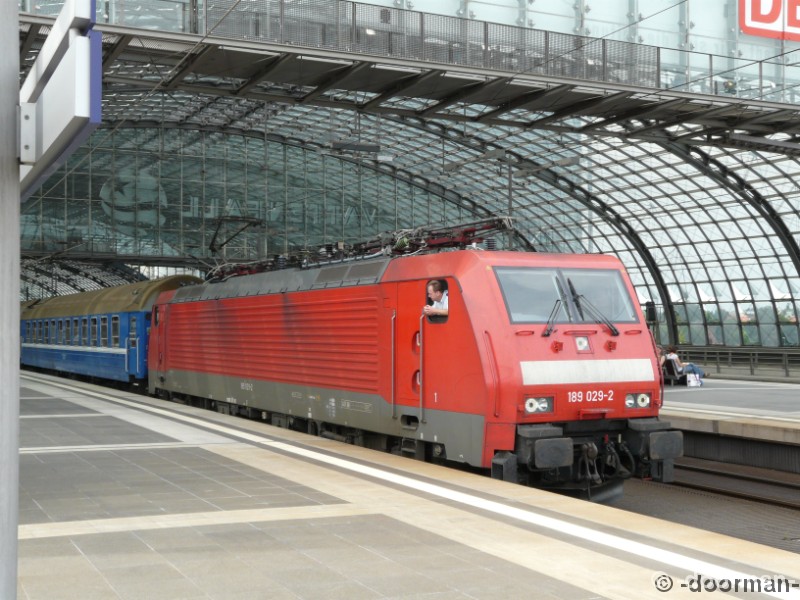 189 029-2.jpg