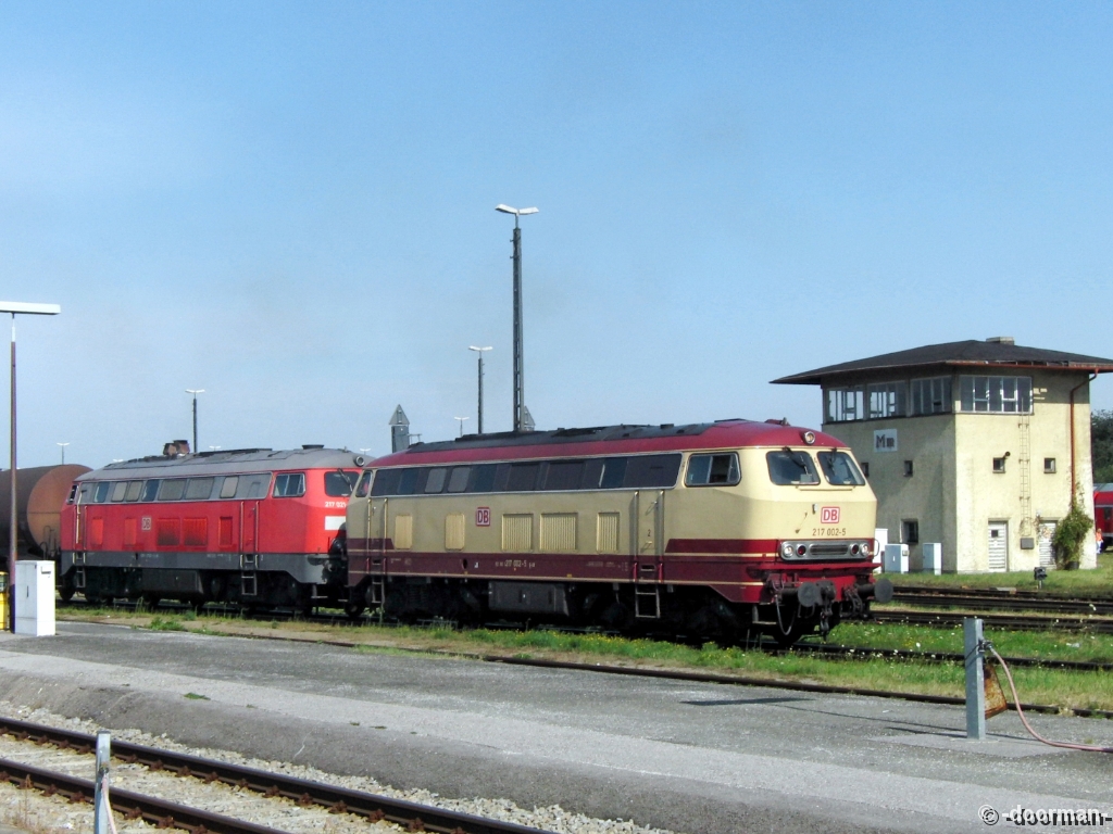 CIMG1203.jpg - 217 002-5 + 217 021-5